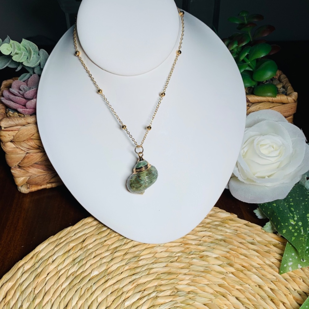 Beachy Green Conch Shell Necklace with Gold Painted Accents, 22”-23.5” - Picture 2 of 10